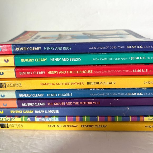 Beverly Cleary Paperback Book Lot of 9 Ramona Ralph Mouse Henry Huggins Maggie - Picture 1 of 4